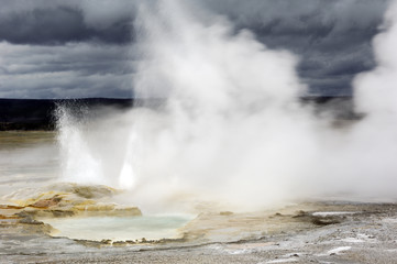 Land aus Feuer und Wasser - Yellowstone National Park