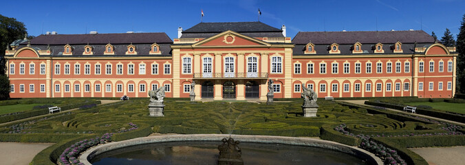 Obraz premium the rococo chateau Dobris - Czech Republic