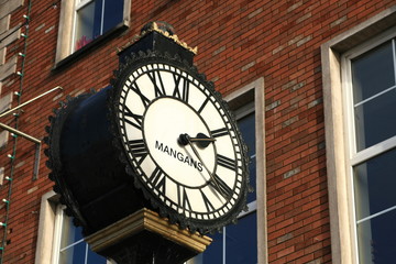 Fototapeta na wymiar Street clock