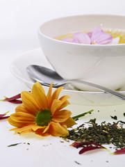 tee service mit grün tee