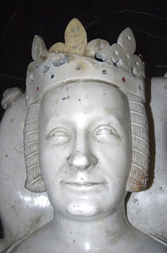 T&ecirc;te du gisant de Jeanne de Bourbon, femme de Charles V