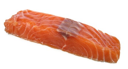 Rohes Lachsfilet - isoliert