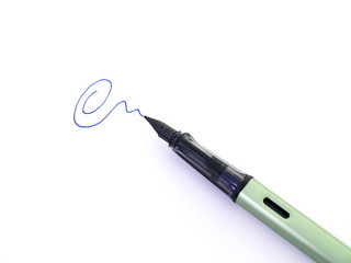füller mit blauer tinte