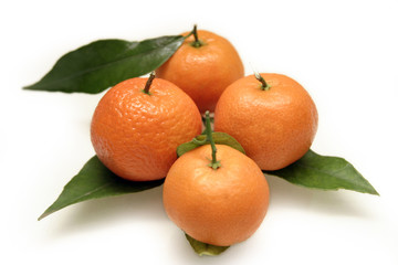 mandarins with leafs