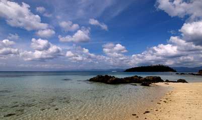 Auf der Insel Romblo