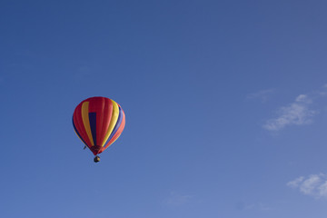 Fototapeta na wymiar Balon, balonem