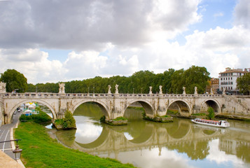 Rome: Banks of the Tiber