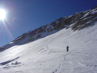 Ski in den Alpen