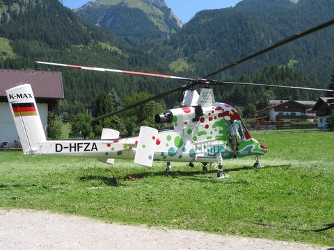 Kamax am Boden