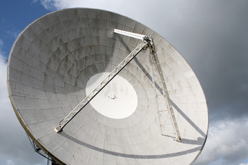 Satellite earth station system, Cornwall