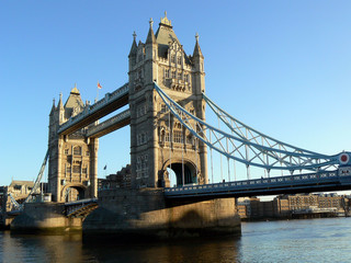 Fototapeta na wymiar Londres - London Bridge