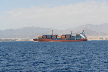 Container ship