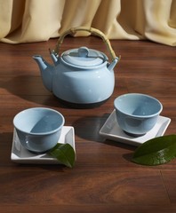 Tea set