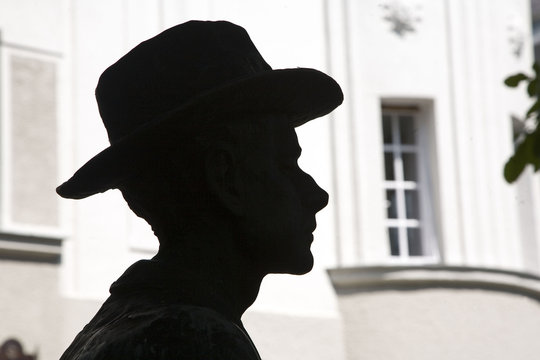 mus&eacute;e bartok, portrait sculptural du compositeur, budapest