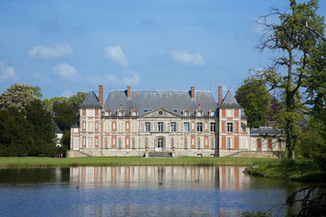 Fototapeta na wymiar France : château de Courson