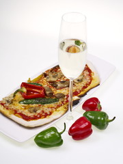 pizza mit sekt