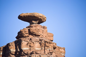 Mexican Hat Rock - uniquely sombrero-shaped rock (N)