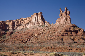 Fototapeta premium Pinnacles in Valley of the gods in Utah, USA (F)