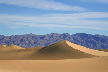 Fototapeta na wymiar Sand Dunes & Mountains 2
