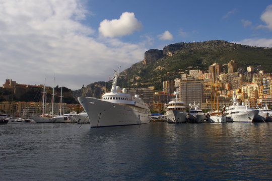 Monte-Carlo-08. Port De Monaco