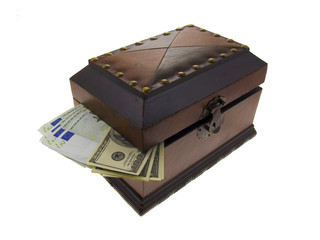 casket with money