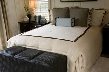 Comfortable modern bedroom.