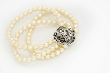 beauty pearl bracelet isolated on white
