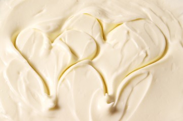 two hearts in yoghurt