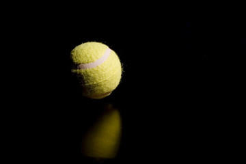 Tennis ball