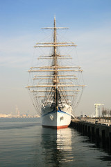 Fototapeta na wymiar Kaiwo Maru in Yokohama Port
