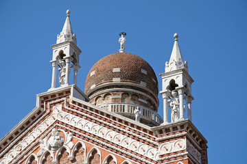 Fototapeta na wymiar Clocher d'une église à Venise