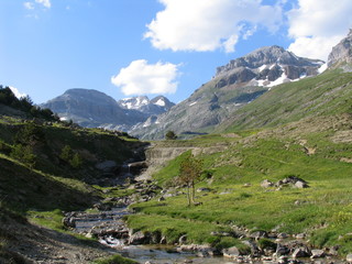 Fototapeta na wymiar Aisa Valley, Pireneje Aragonii