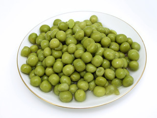 The plate of the rich green pea