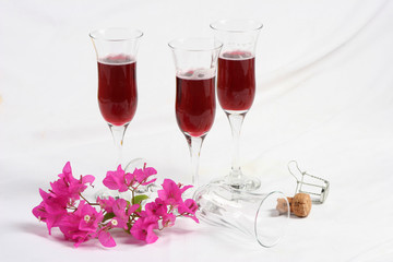 Stilllife a wine glasses wire and cork