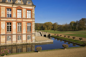france,ile de france : chateau de dampierre