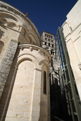 Perspective sur le clocher nord