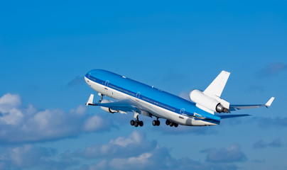 plane take off
