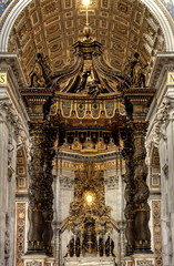 Baldaquin de la Basilique Saint-Pierre - Vatican, Rome, Italie