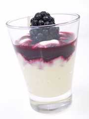 brombeer creme