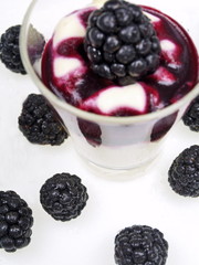 brombeer creme