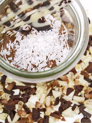 schokoladen mousse mit kokusnuß