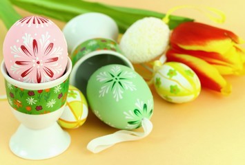 Easter table setting - eggs and tulips