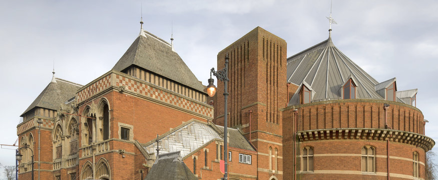 The shakespeare memorial theatre stratford-upon-avon  