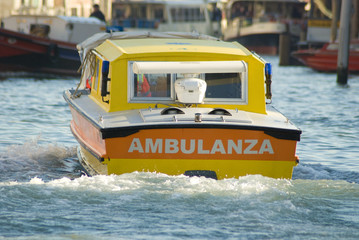ambulance navale