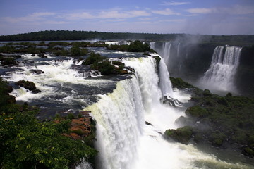 Iguassu (Iguazu; Iguaçu) Falls - Large Waterfalls