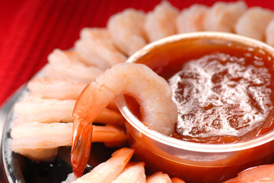 Fresh Ring Of Shrimp With A Cocktail Sauce