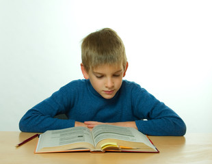 little boy read book