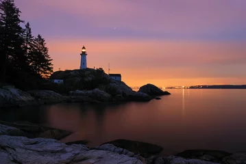 Peel and stick wall murals Lighthouse point atkinson lighthouse in twilight