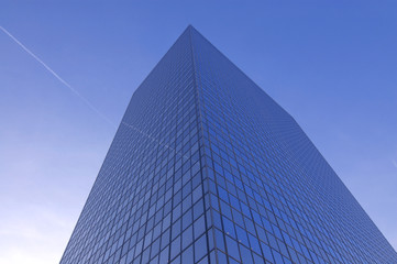 Obraz na płótnie Canvas modern skyscraper