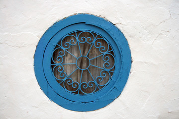 Fenêtre Ronde Tunisienne bleue